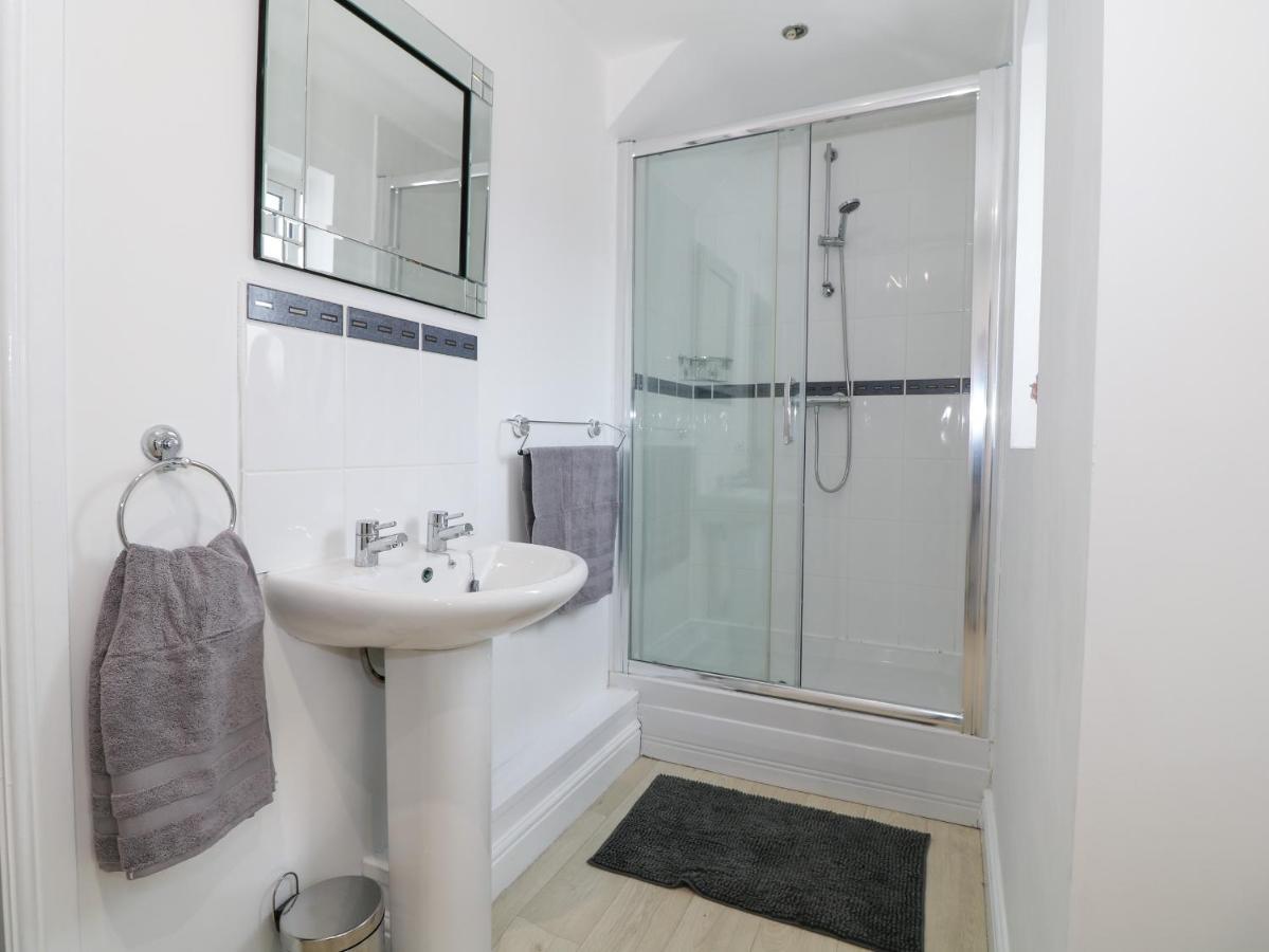 8 Marina View Pwllheli Exterior foto